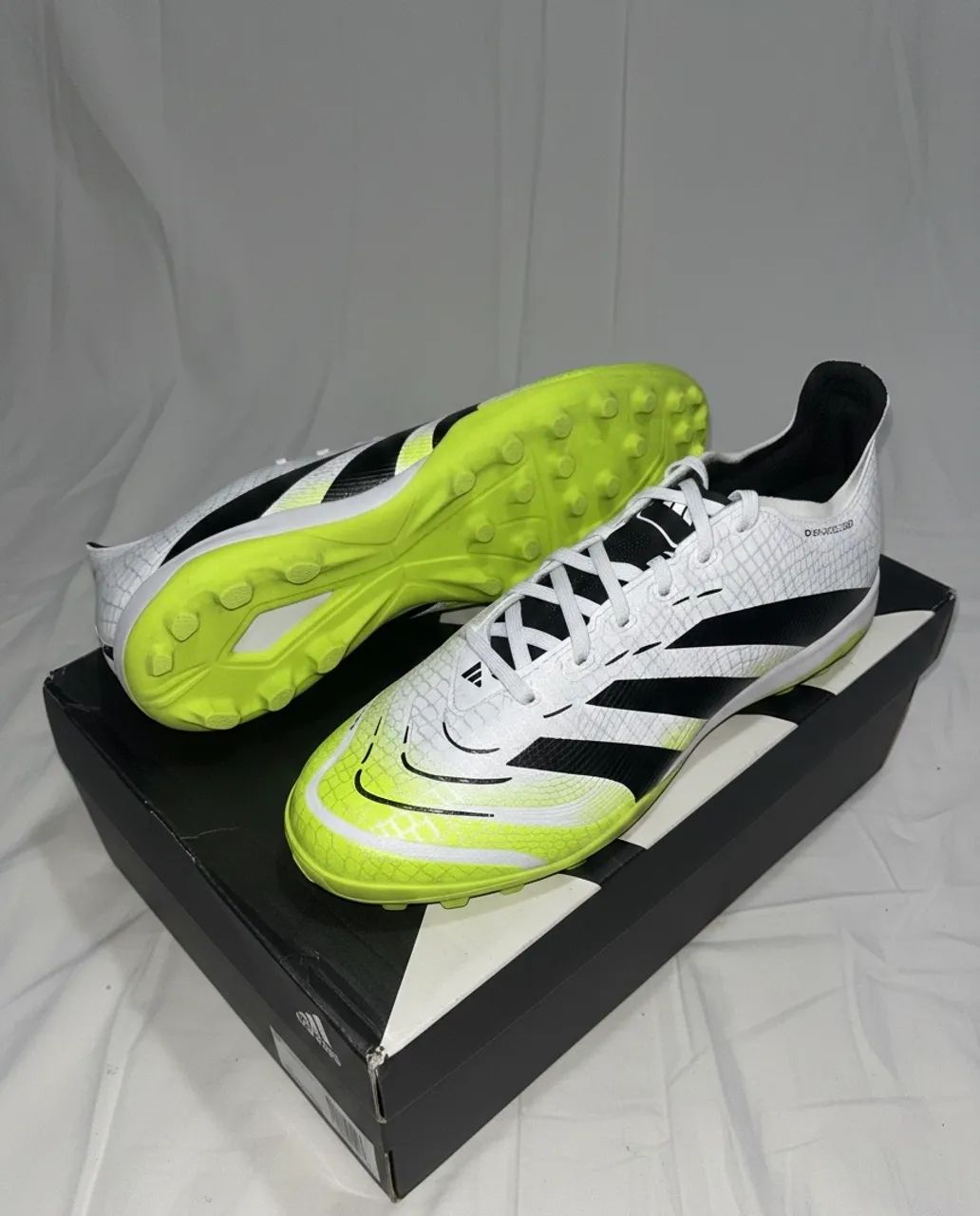 Chuteira Society Adulto adidas Predator League - Esportes de