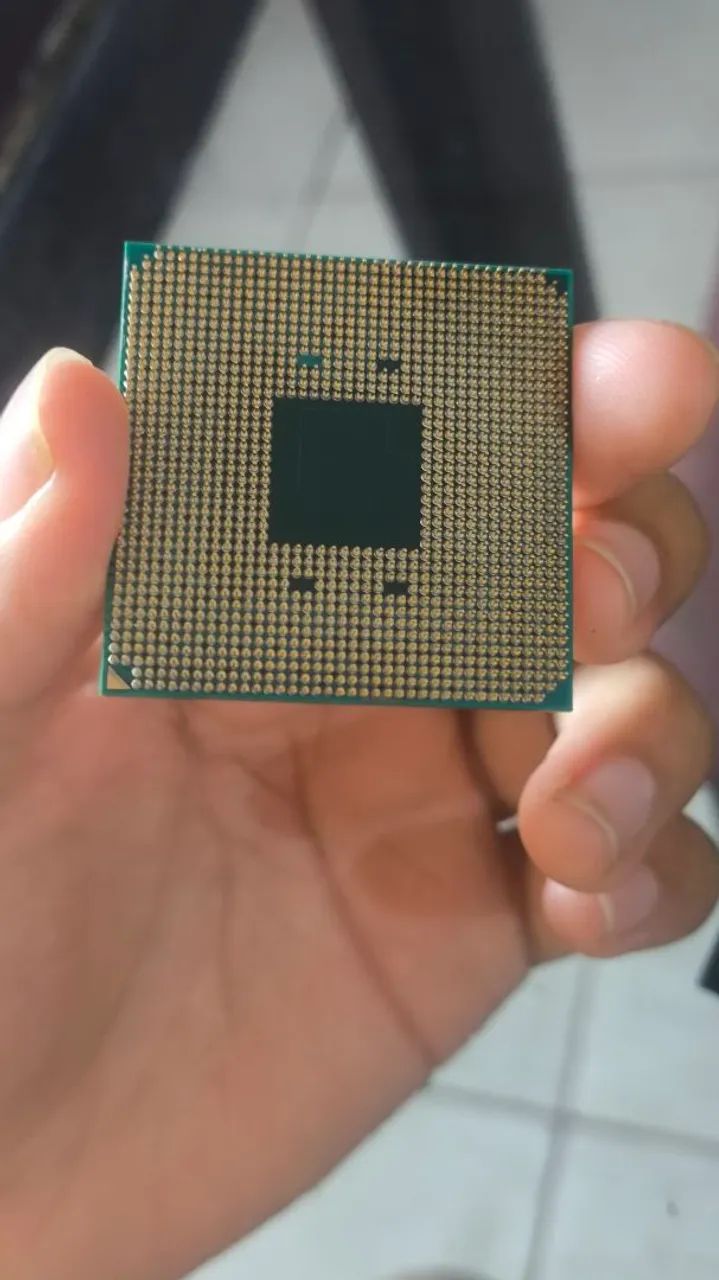 Ryzen 2400G - Foto 2