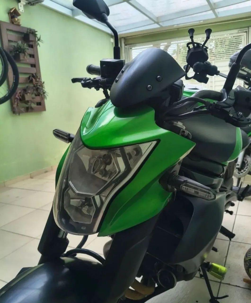 Kawasaki ER6N - Foto 2