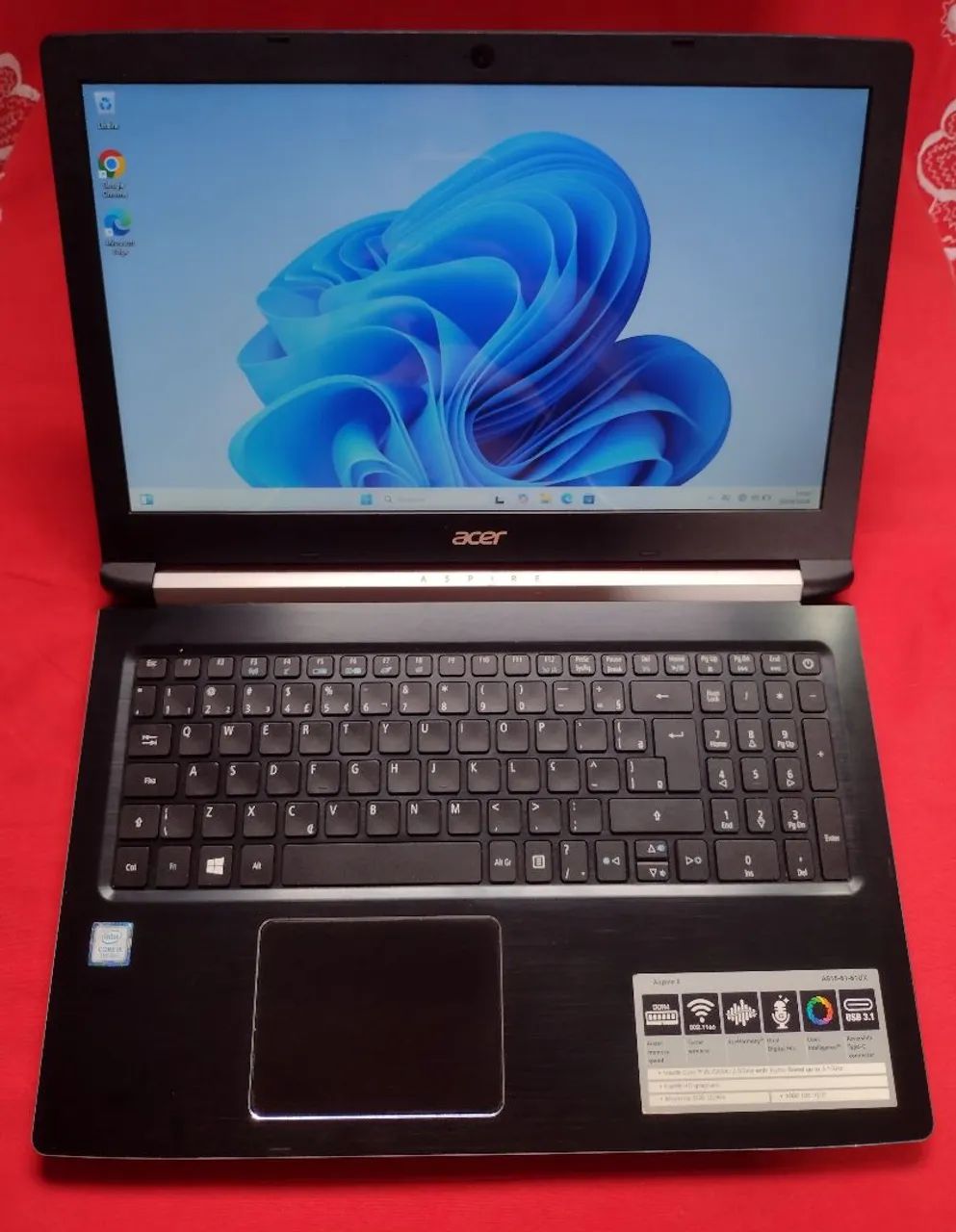 * Notebook i5 7°Ger. C/SSD BATERIA ÓTIMA *