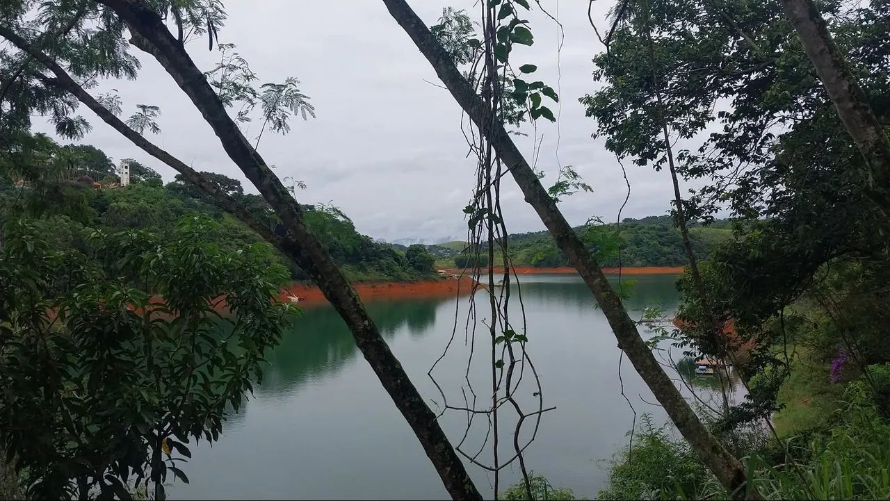 Terreno Pé na Água - 7.600 m²  em Santa Isabel próx Igaratá  - Foto 11