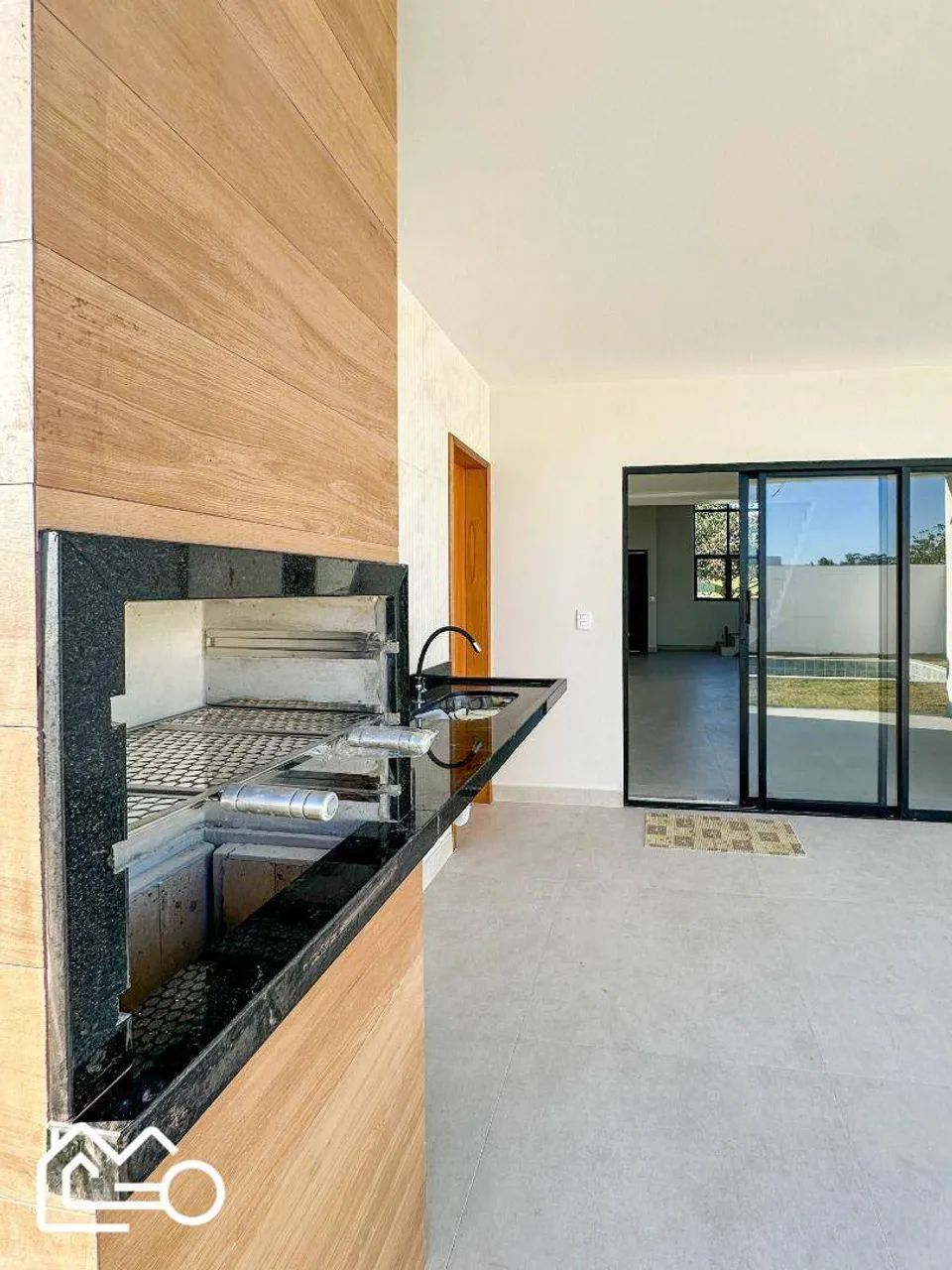Casa Nova no Alphaville | 4 Suítes, Lazer, Acabamento Impecável e Próxima ao Comércio - Foto 3