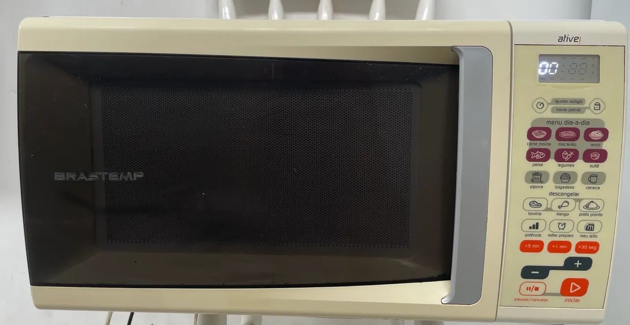 Micro-ondas Brastemp 30L - 127V - Foto 3
