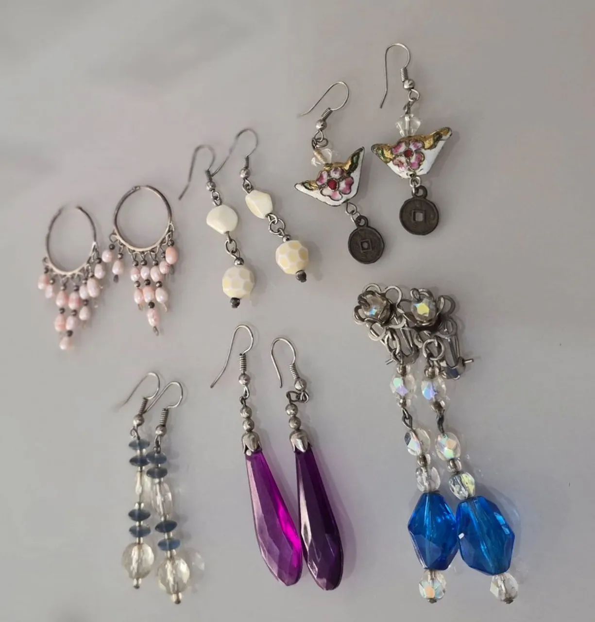 Brincos de vários modelos 