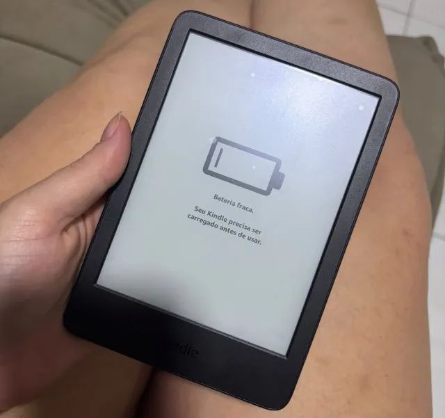 Kindle 11 geração com capinha e película  - Foto 2