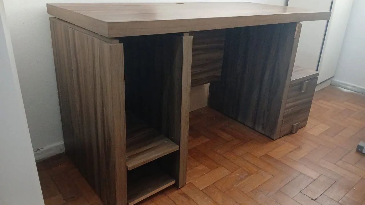 Mesa de escritório 