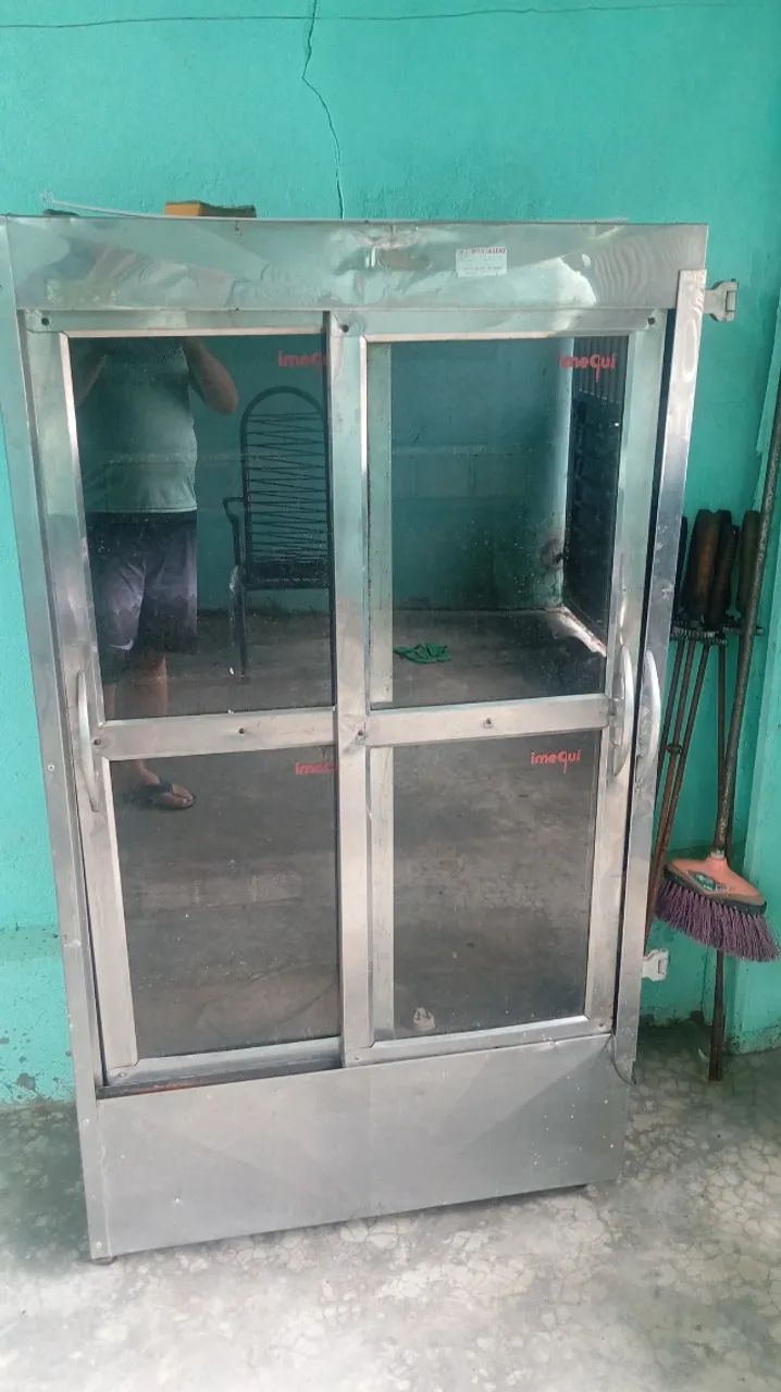 Máquina de assar frango 