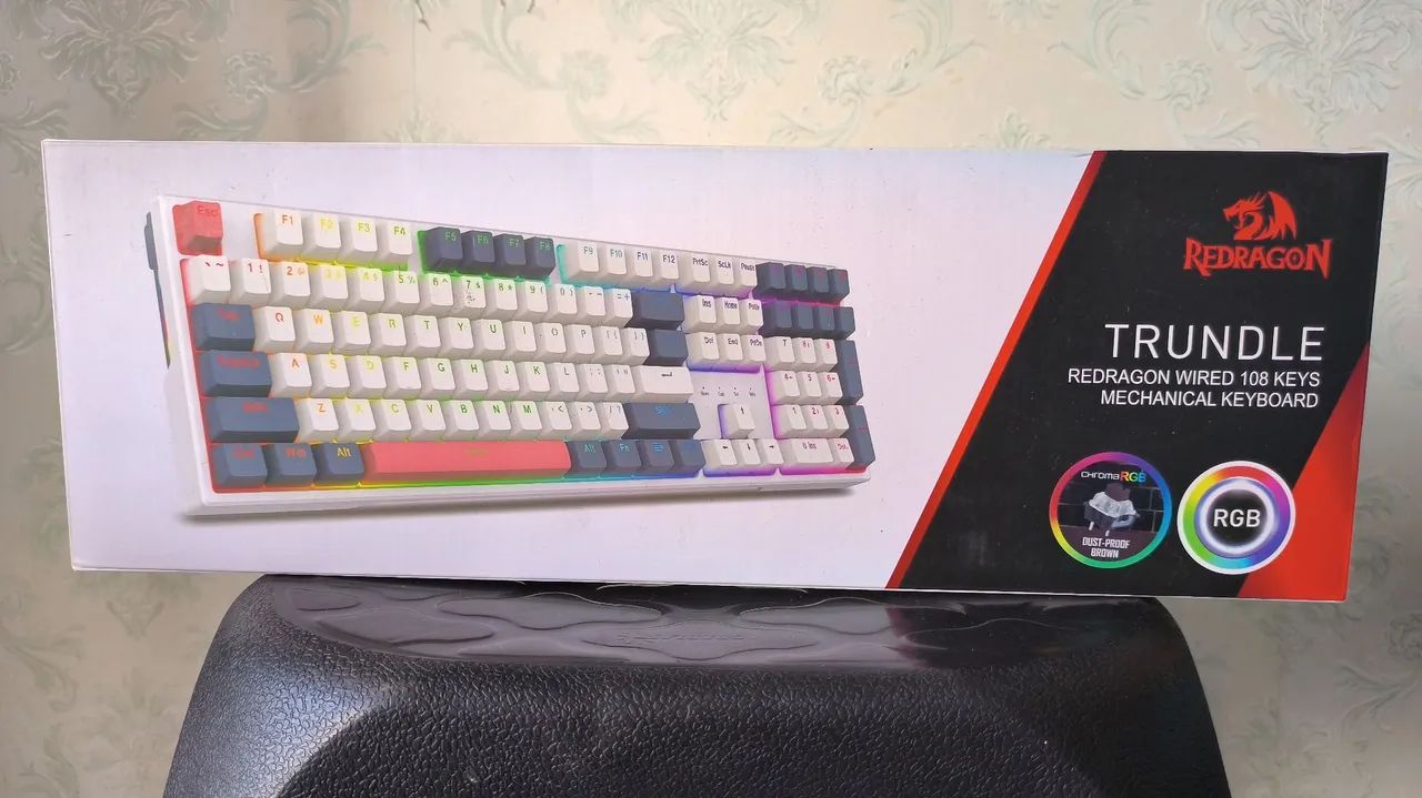 Teclado Mecânico Redragon Trundle RGB ABNT2 Switch Marrom