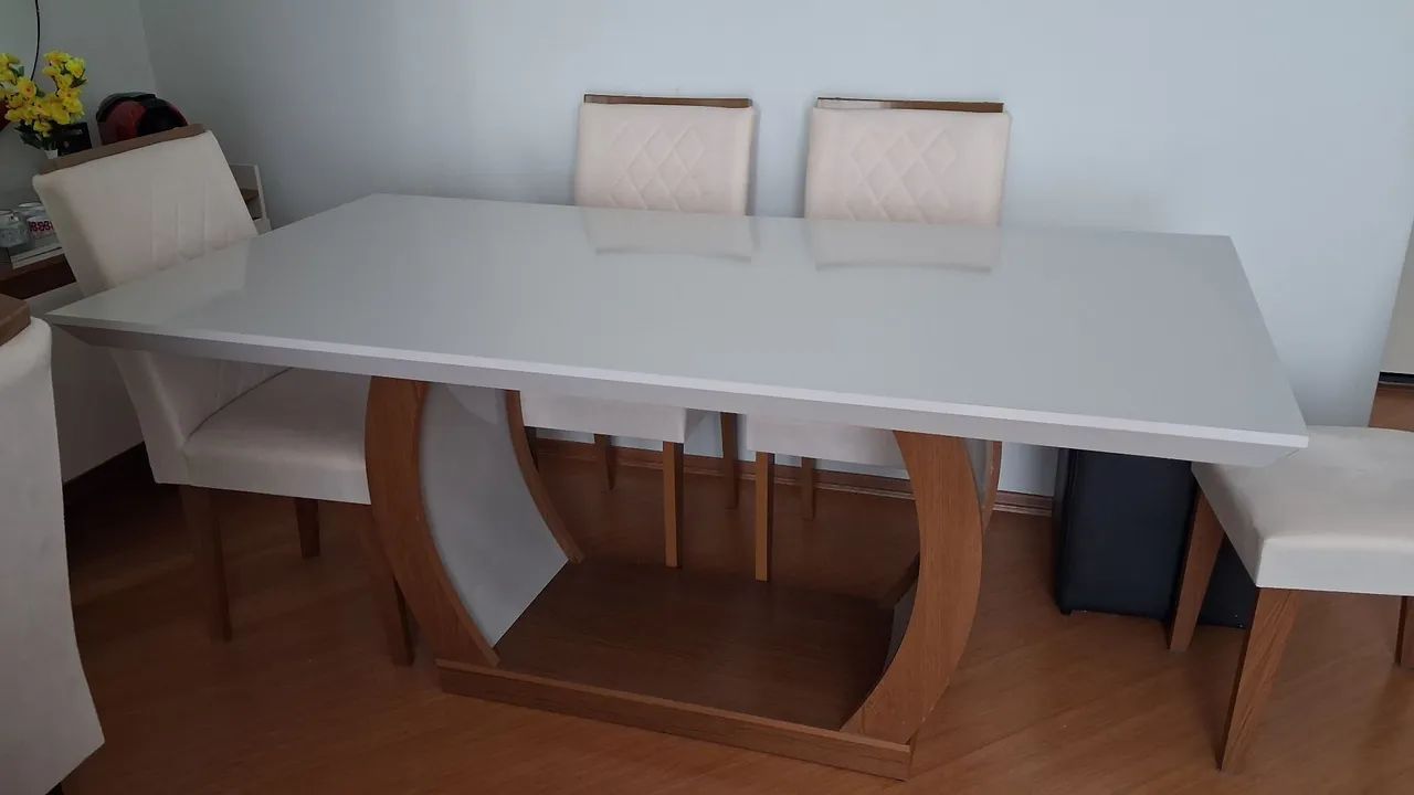 Mesa de jantar 6 lugares