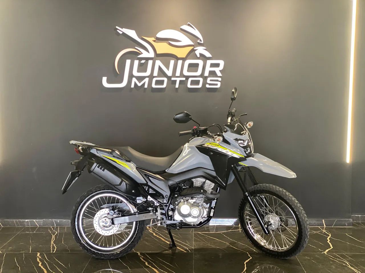 Bross 160 impecável de nova 