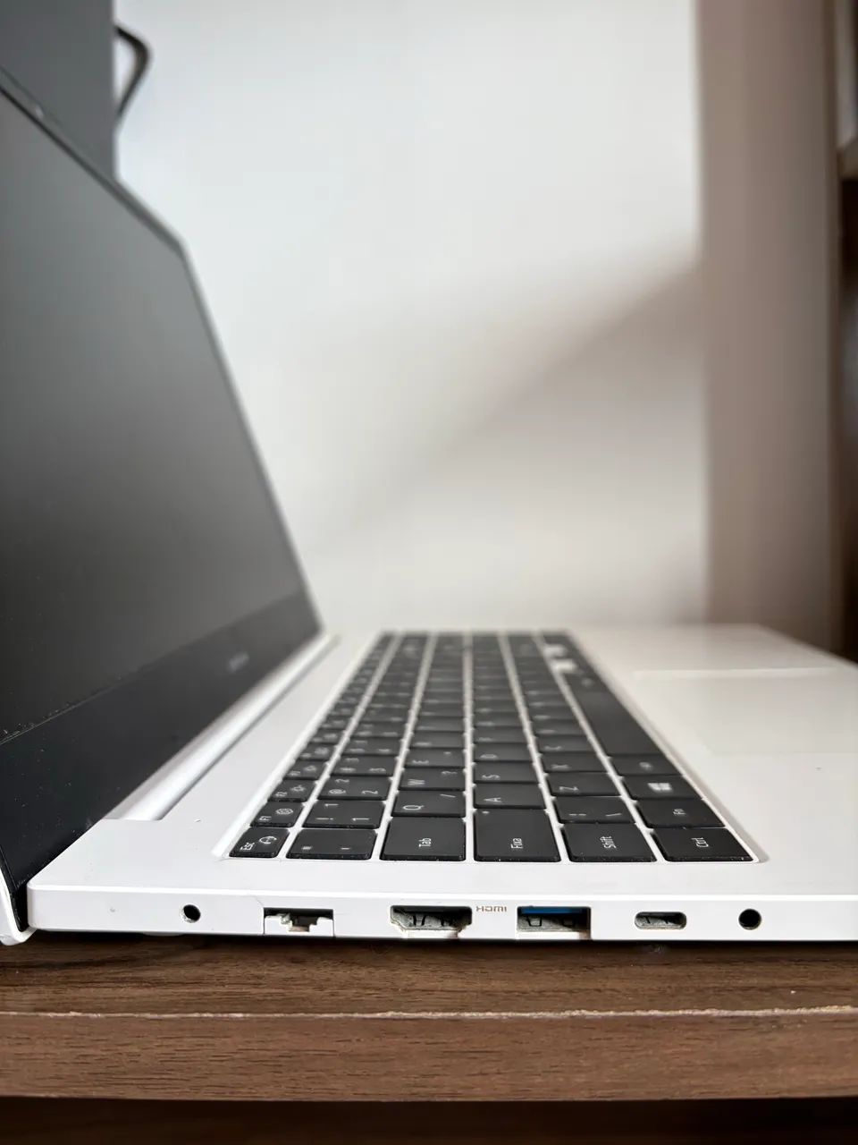 Notebook Samsung Book E20 - 12GB RAM, SSD, Ótima Bateria - Foto 3