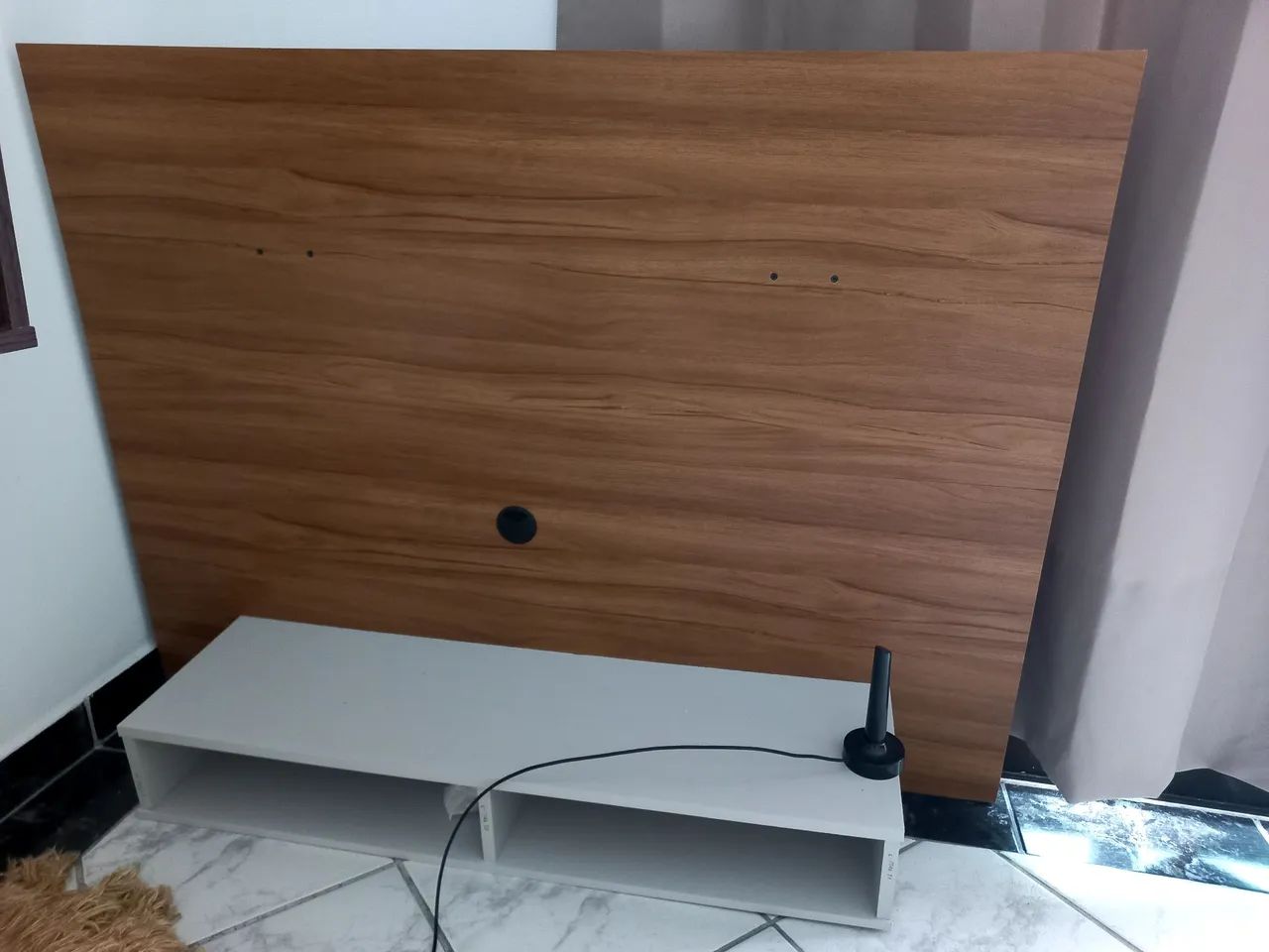Vendo painel para TV novo e montado para 48 polegadas 