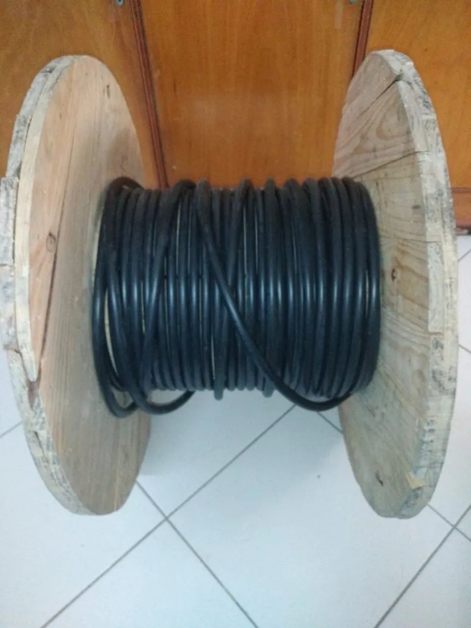 40m CABO FLEXÍVEL COBRE 95mm - 1 KVA - PARA RETIRAR - NÃO ENTREGO