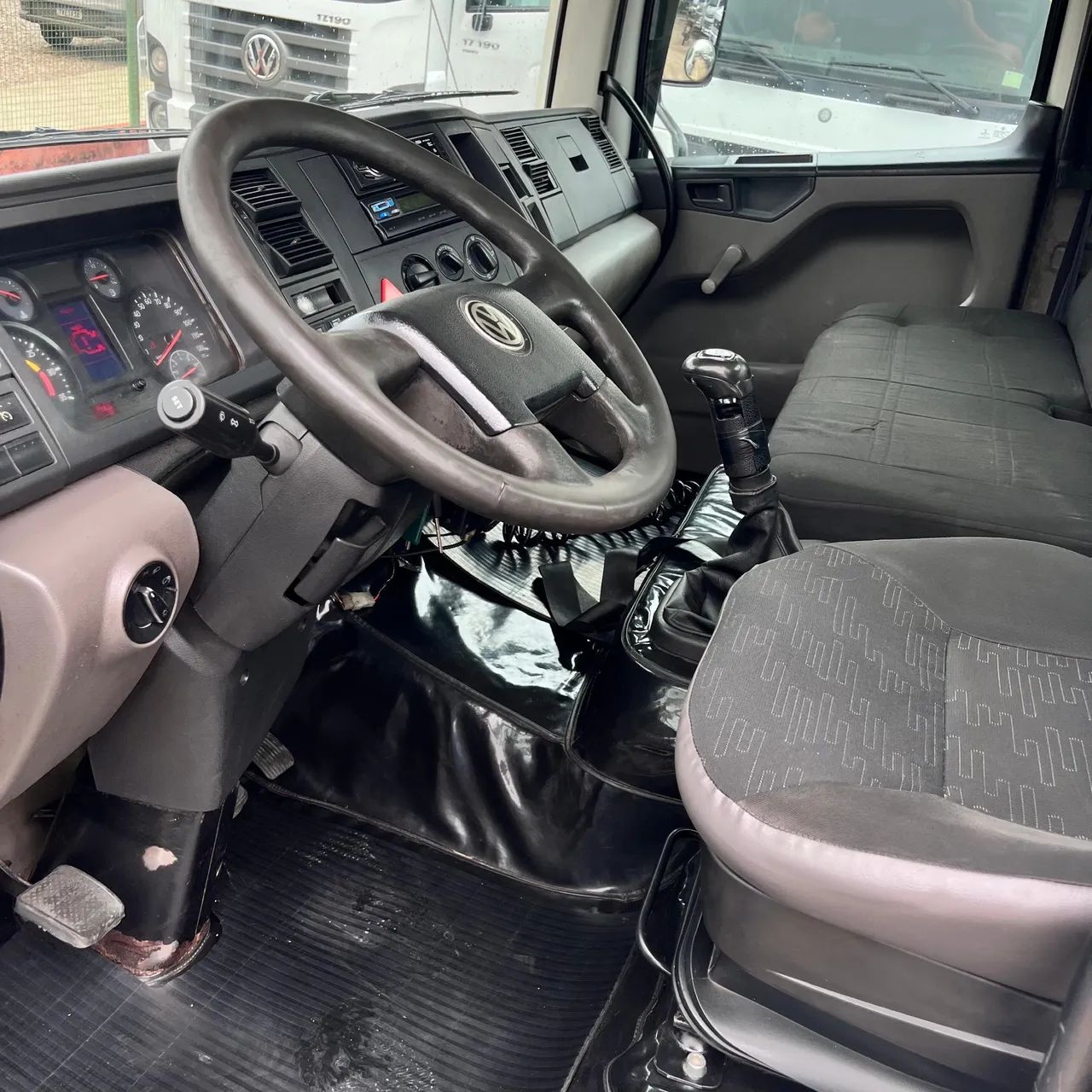 VW 17190 2014 - Foto 4