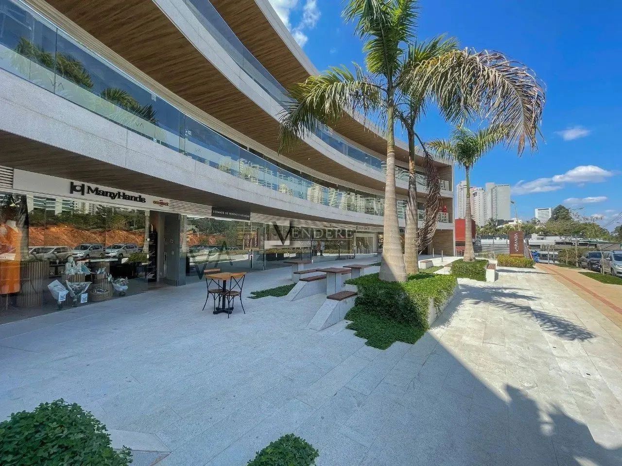 Loja térrea no Varanda Mall - Belvedere