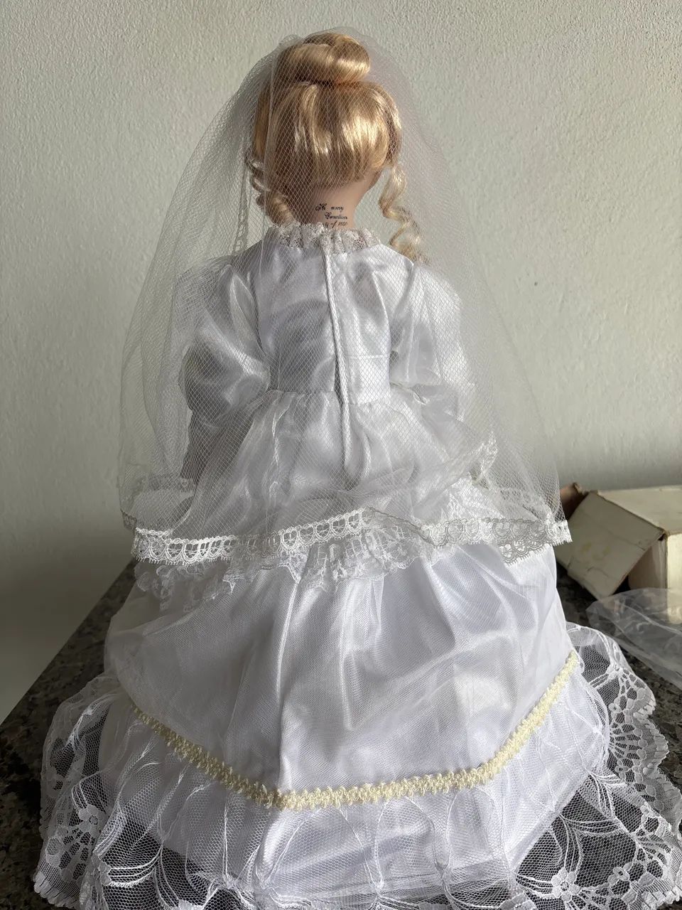Boneca de porcelana da "Harmony Creations" - Foto 2