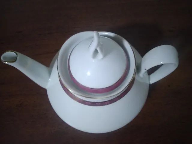 bule de chá antigo porcelana real branco com barrado bordo e dourado - Foto 3