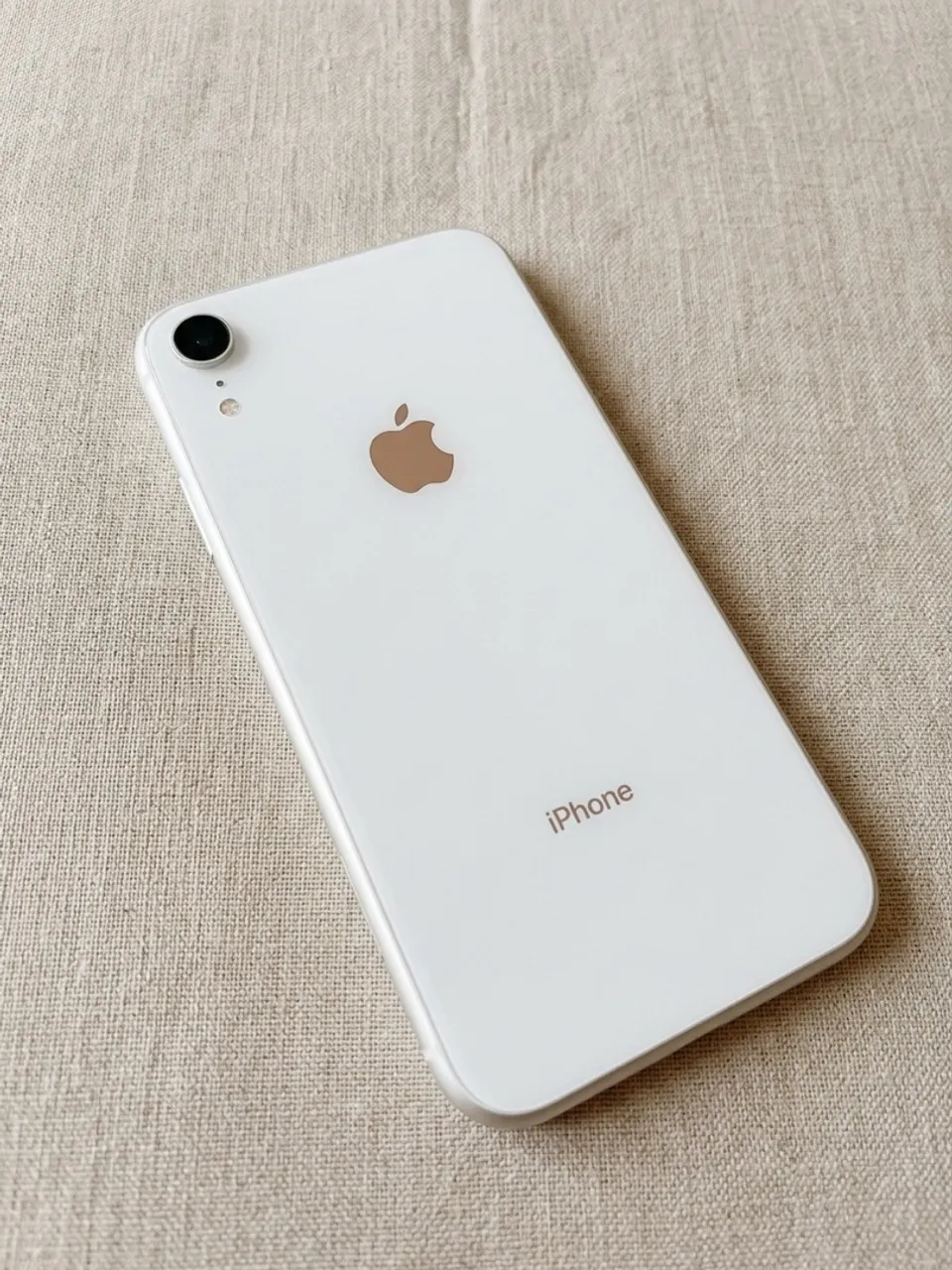 iPhone XR 64gb com garantia - Celulares e Smartphones - Pajuçara