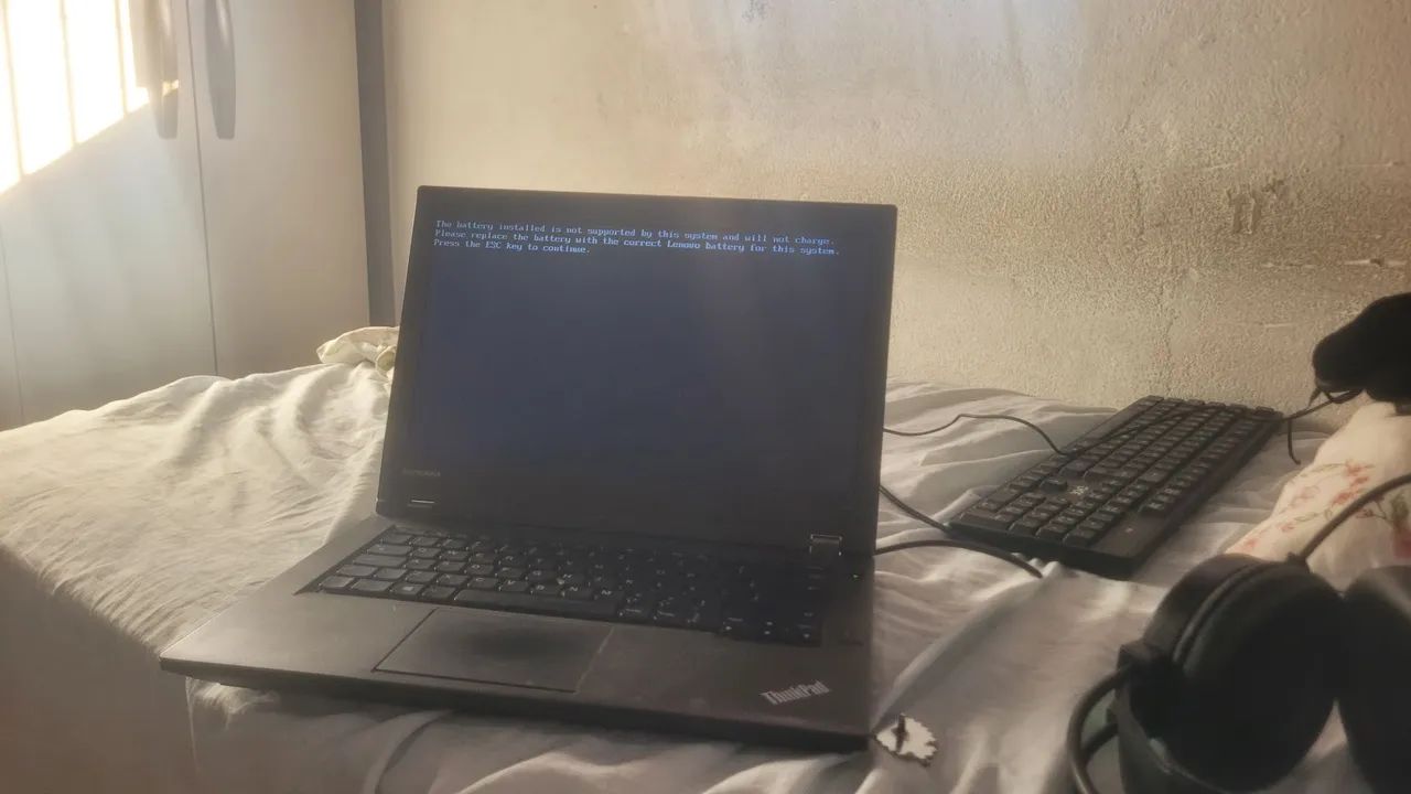 Monitor Lenovo L440 - Usado - Foto 3