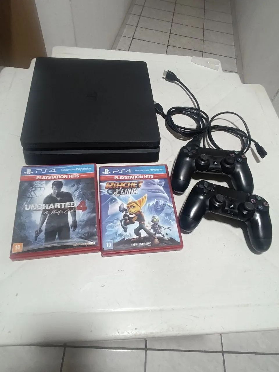 PS4 SLIM 1TB