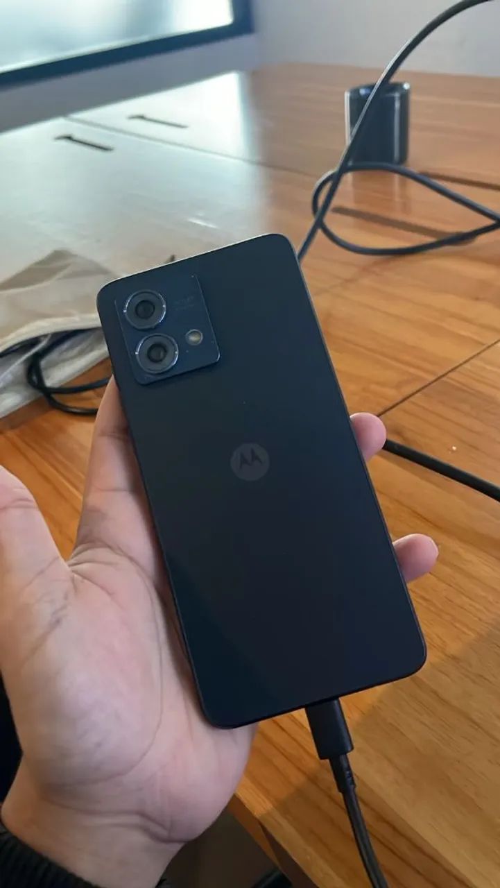 Motorola Moto G84 5G ( 256 Gigas )  - Foto 2