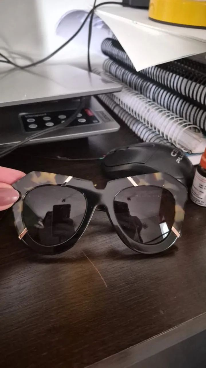 Óculos de sol Karen Walker original 