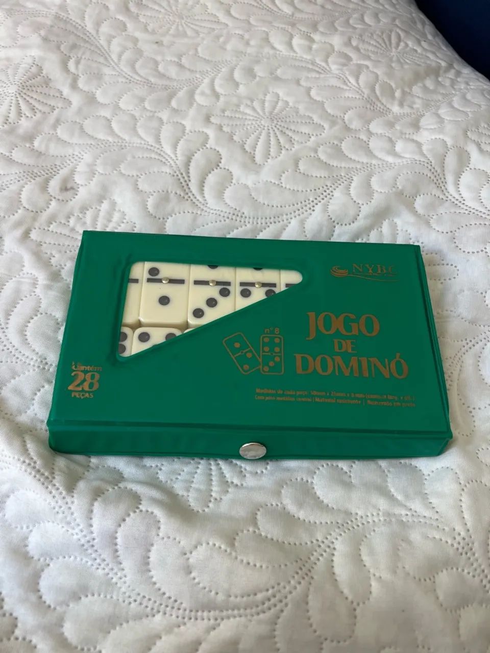 Jogo de dominó em osso