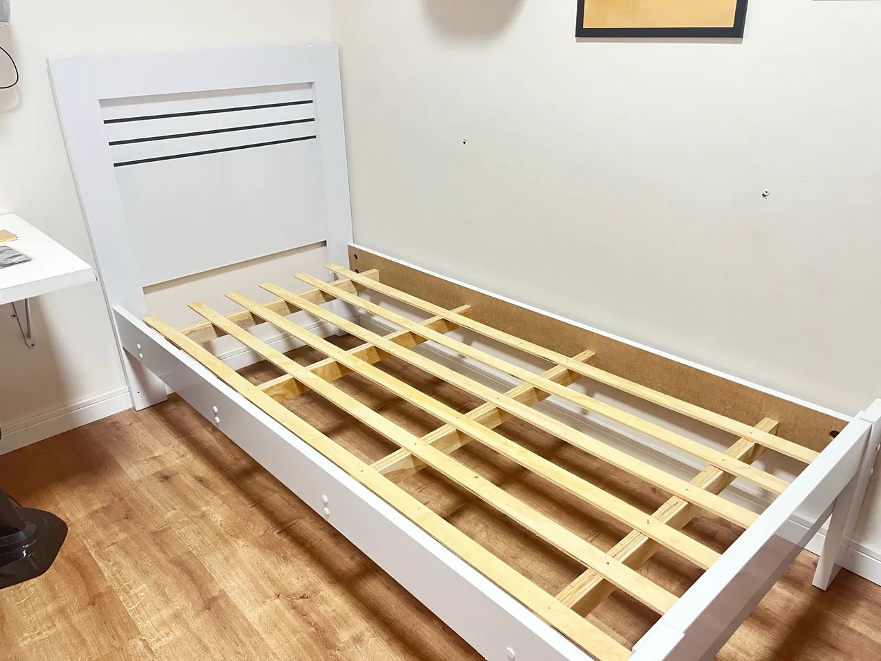 Cama de Solteiro em MDF Branca | Ótimo Estado - Foto 2