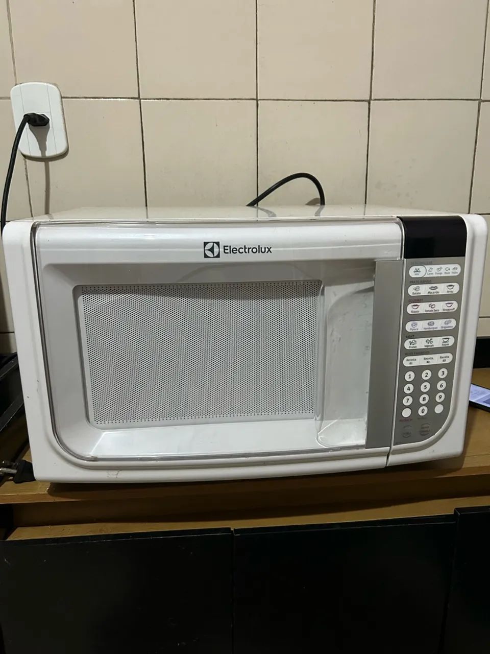 Vendo microondas Electrolux 
