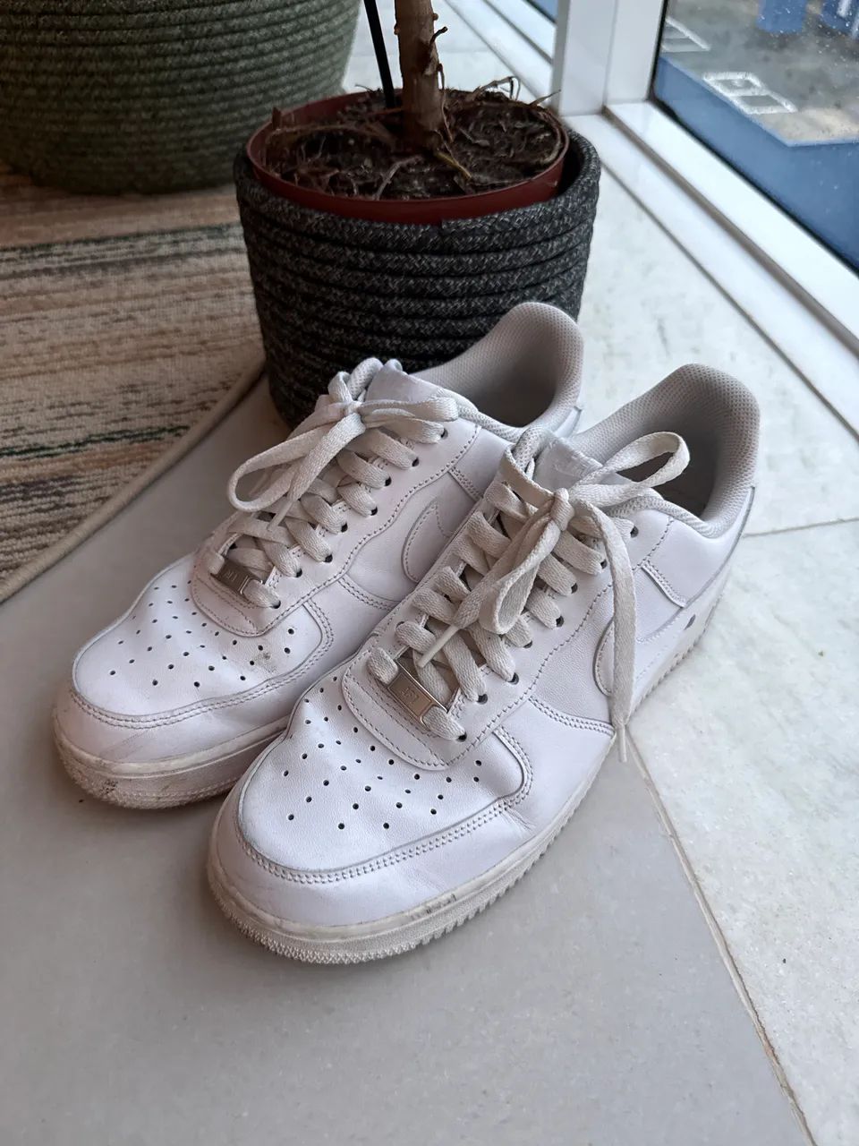 Tênis Nike Air Force 1 - 40,5 - Foto 2