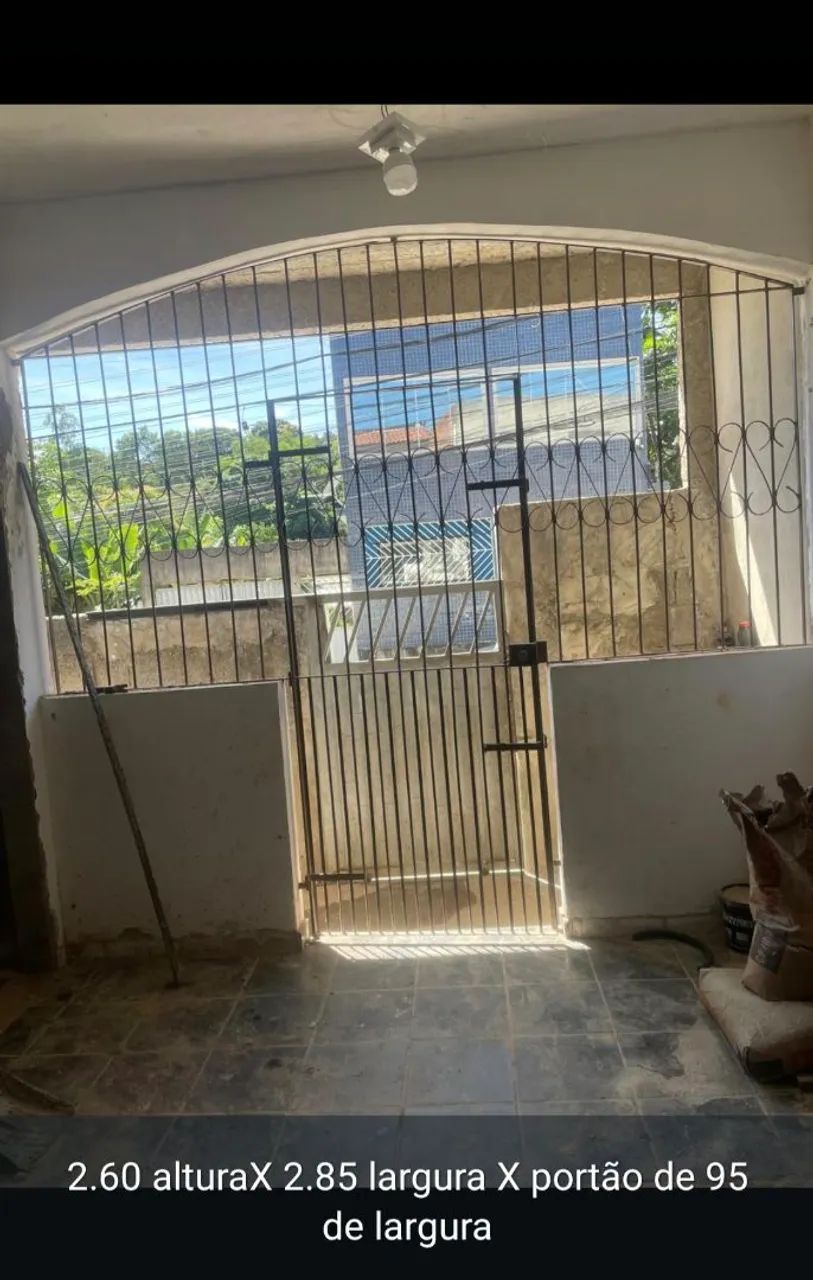 Complete grille with gate, 500 front of house