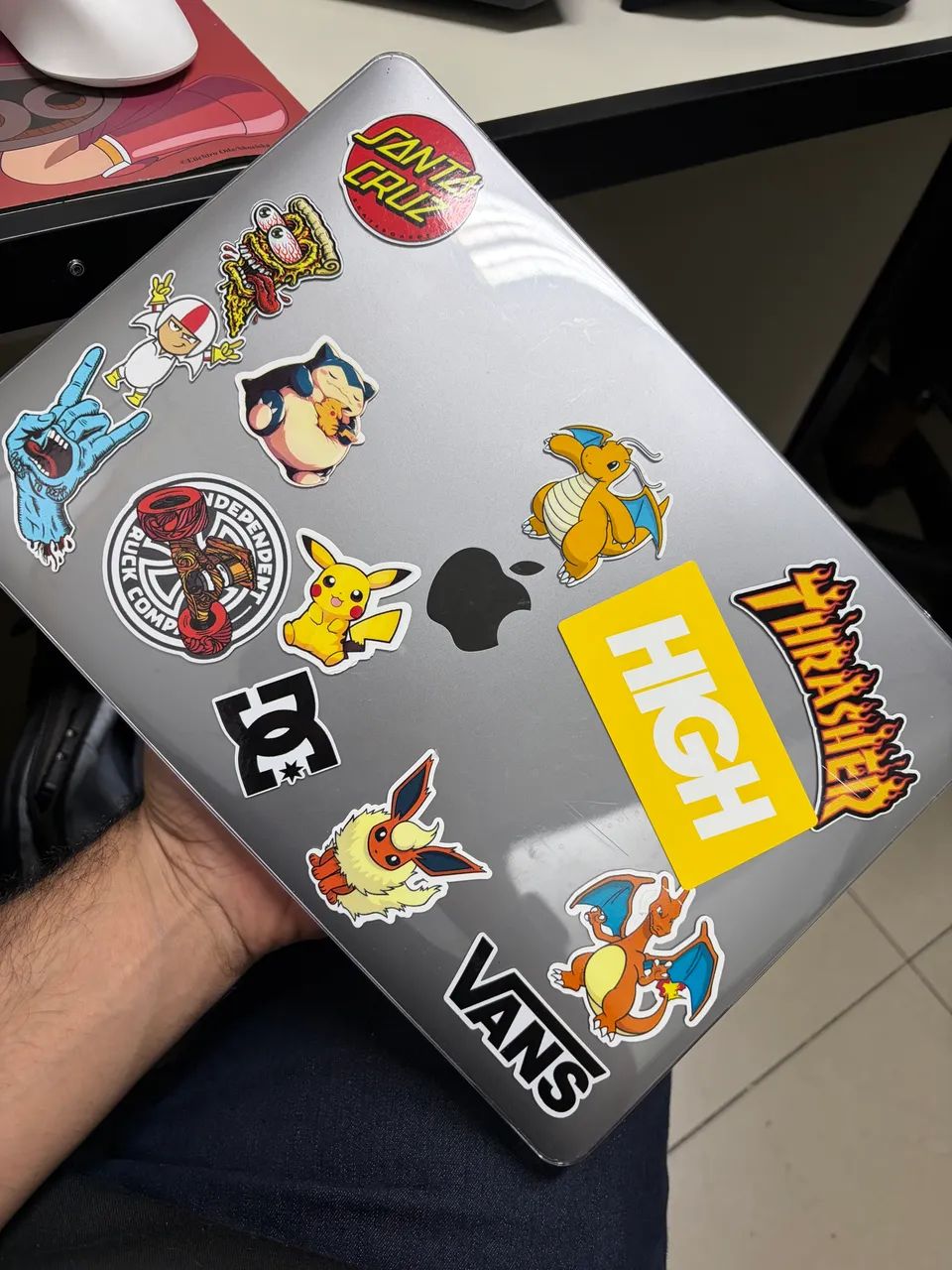 MacBook Air M1 8gb RAM 256ssd