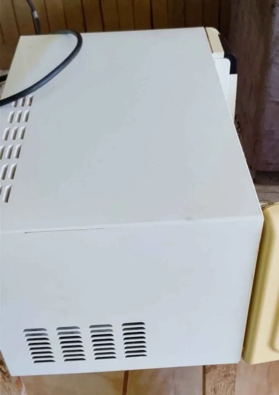 Vendo esse microondas com defeito  - Foto 2