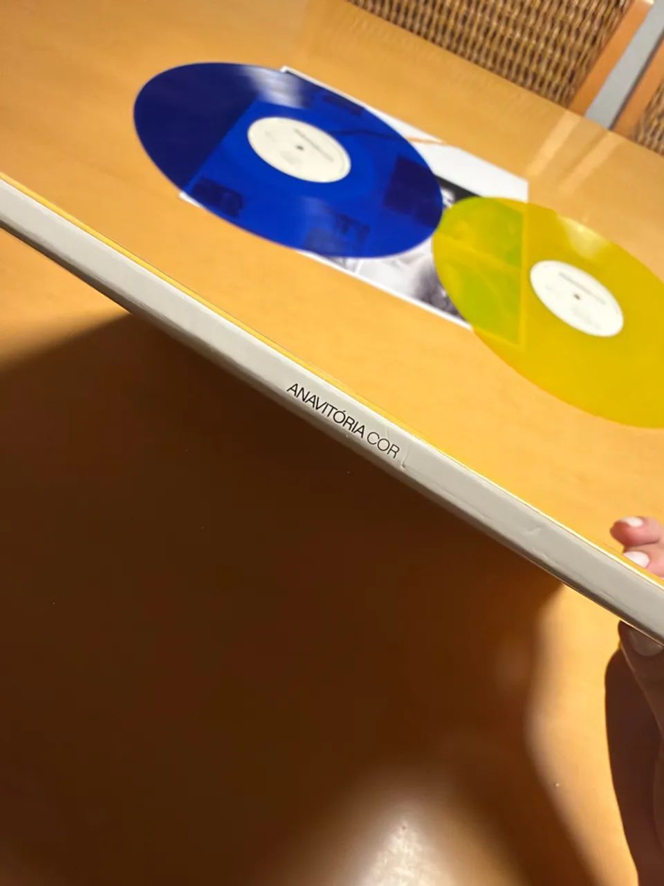 VINIL ANAVITORIA COR - AZUL E AMARELO  - Foto 3