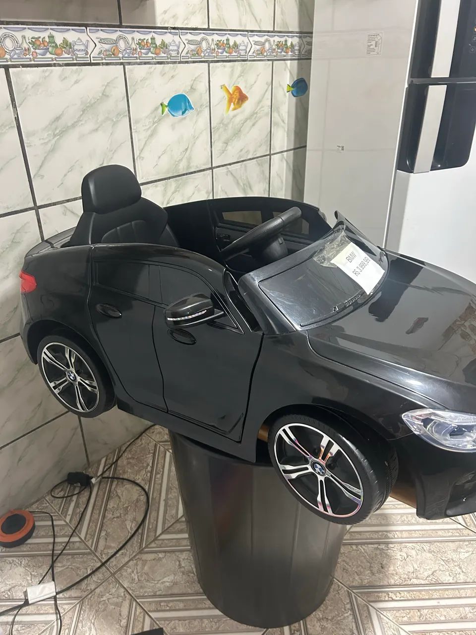 Carro bmw eletrônico com controle nunca usado 