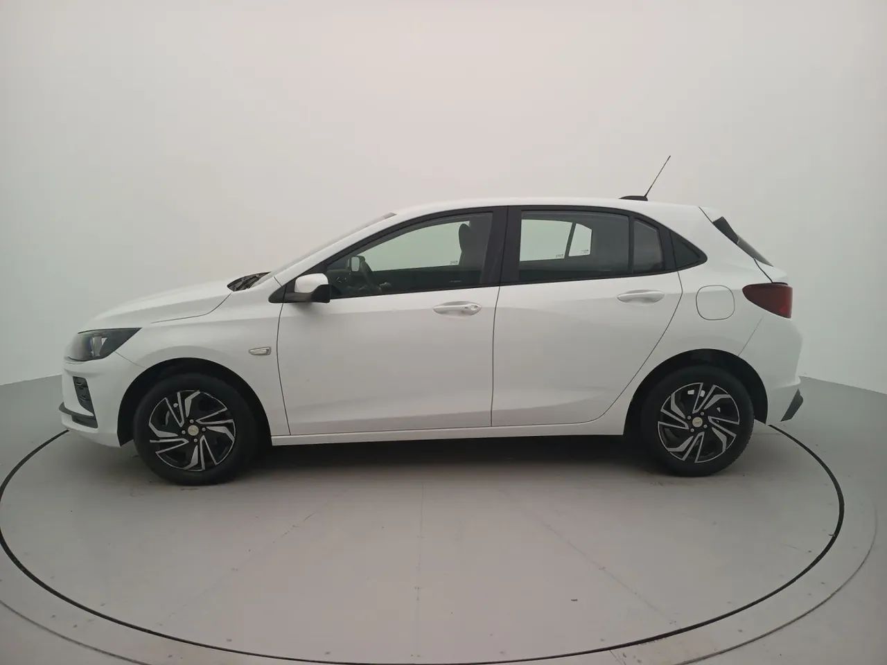 Chevrolet Onix Hatch 1.0 12V Flex Mec. 4P, foto 2 de 18