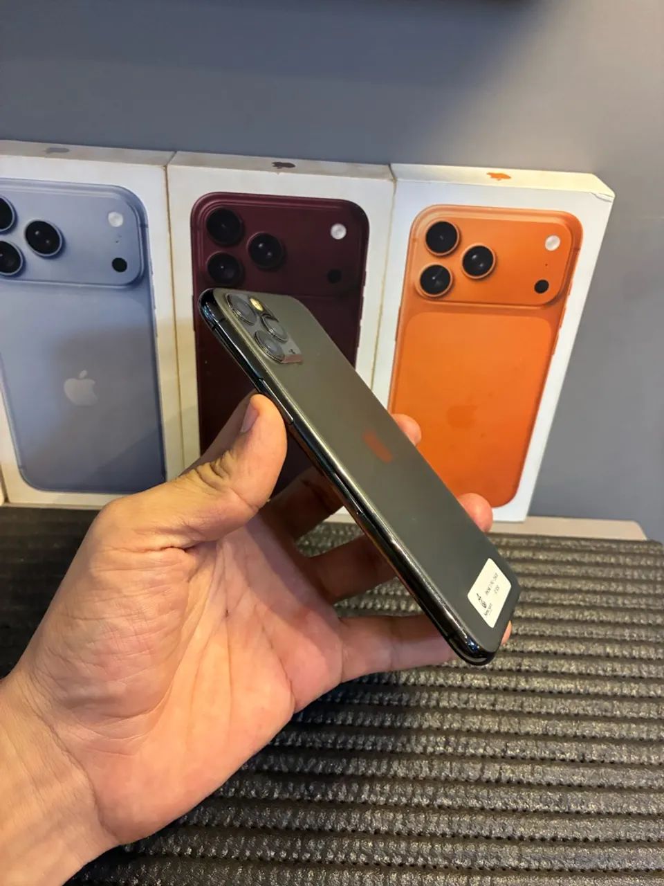 iPhone 11 Pro - 256GB  - Foto 2