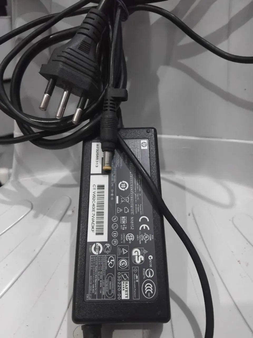 Fonte Notebook HP 18,5V = 3,5A - Foto 3