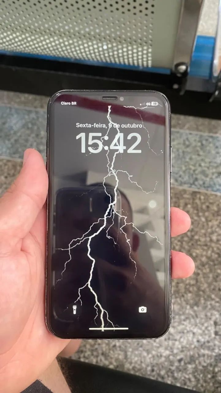 iPhone XR - Foto 3