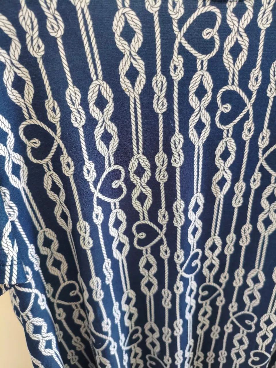 Blusa azul marinho estampada GG - Foto 2
