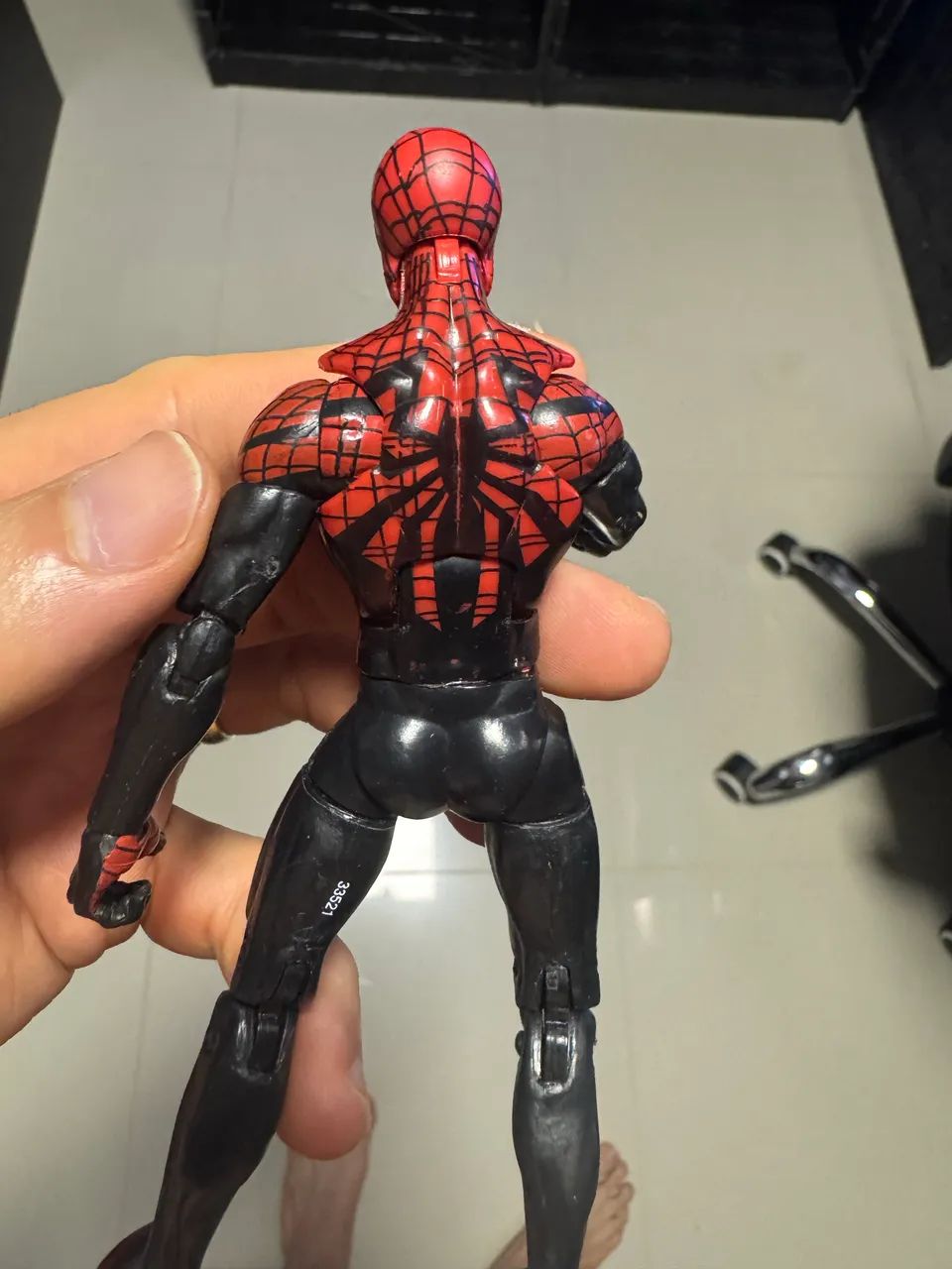 Marvel Legends Ultimate Spiderman Doomsday - Foto 3