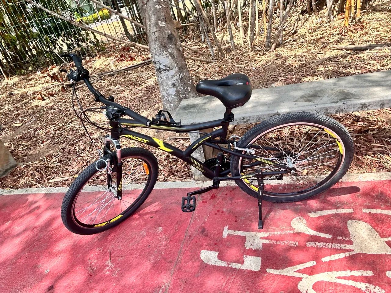Bicicleta aro 26 - Foto 4