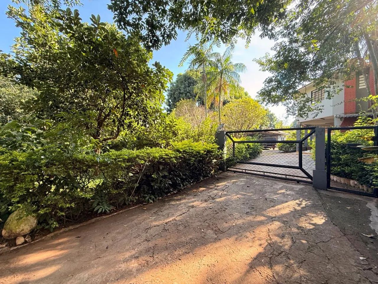 Chácara à venda em Maringá, Gleba Ribeirão Morangueiro, com 5 quartos, com 10000 m² - Foto 5