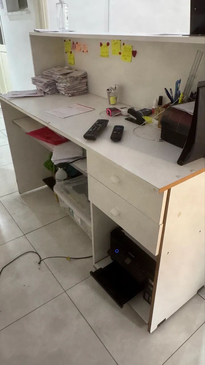 Balcão de recepção 