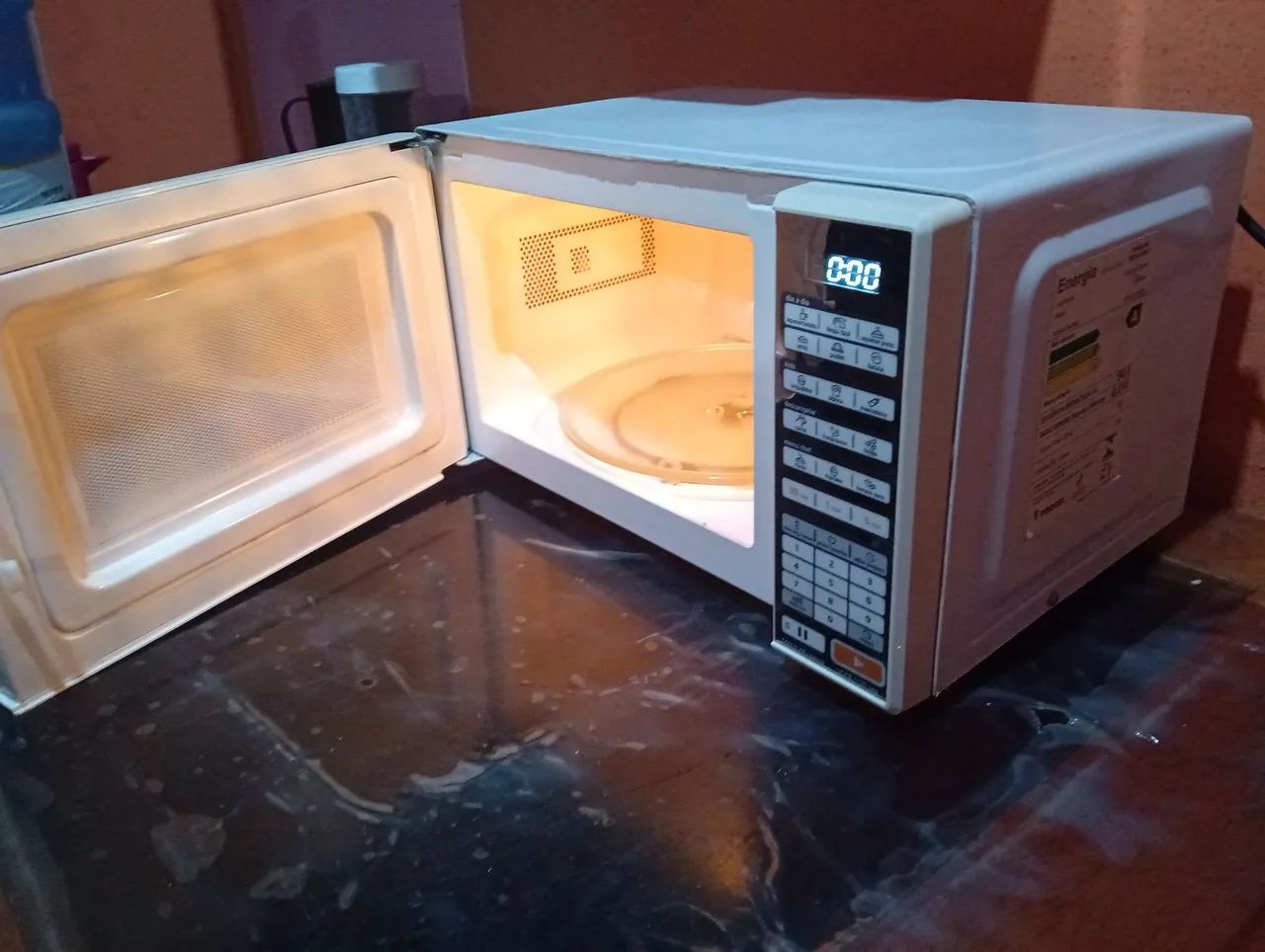 Microondas Midea top 20 litros  - Foto 3