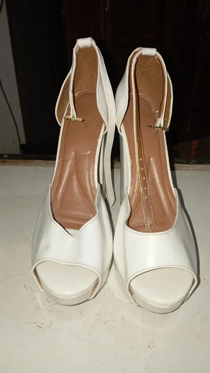 Sapatos de salto - Foto 2