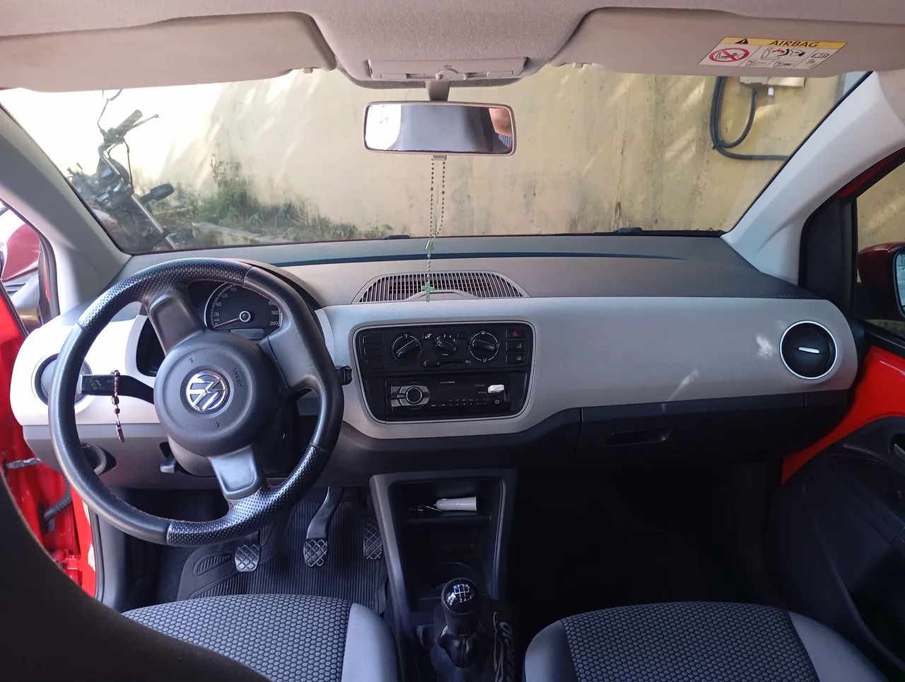 Volkswagen Up! 1.0 12V FLEX 4P 2022