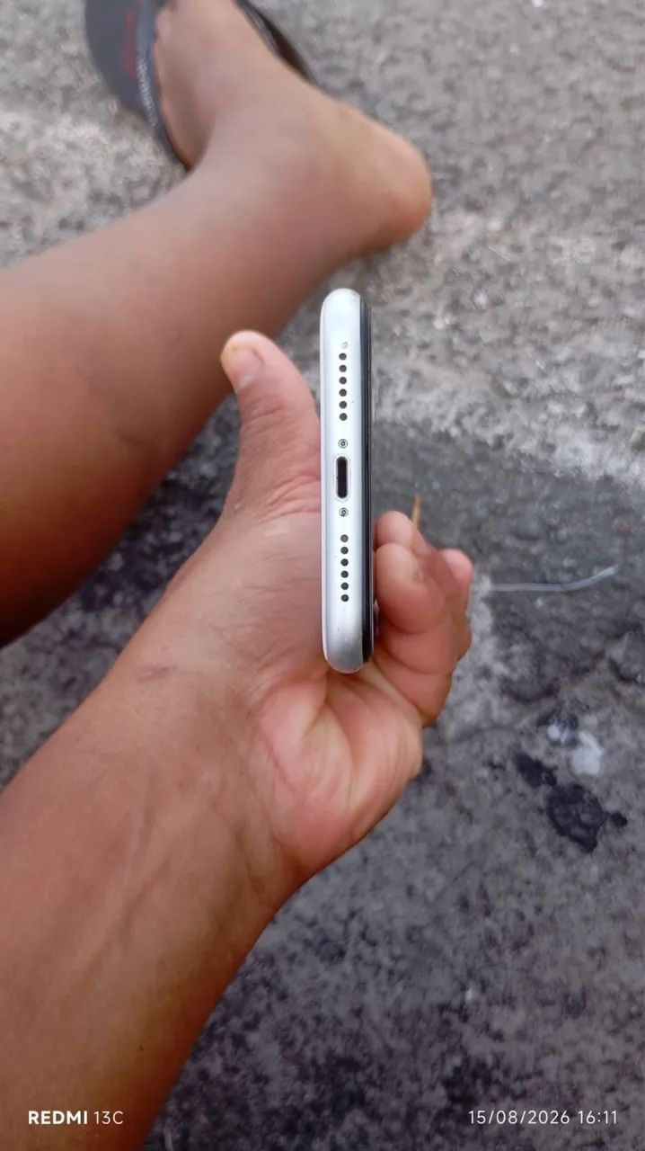 iPhone XR 128G - Foto 4