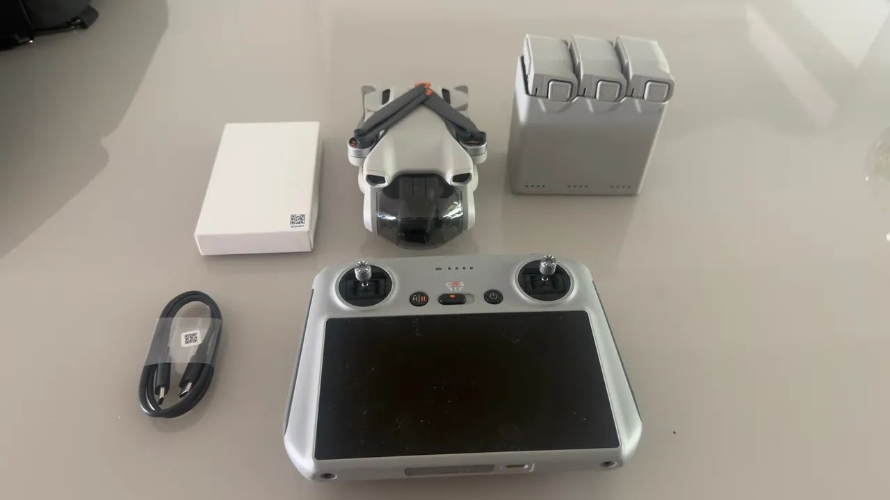 Drone DJI Mini 3 Combo Flymore  - Foto 2