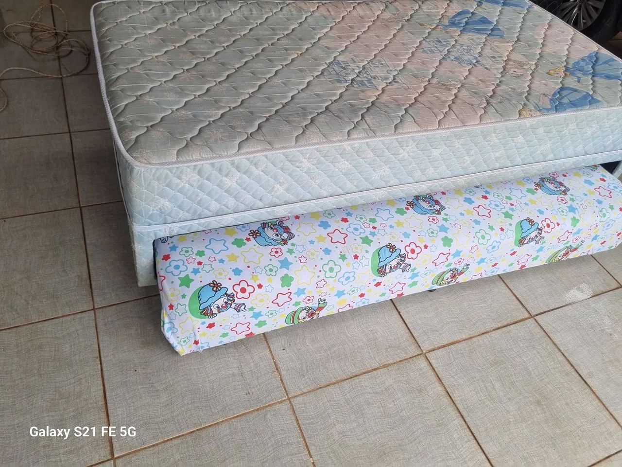 Bicama solteiro molas em perfeito estado de uso Entrego  - Foto 2